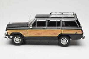 Jeep Grand Wagoneer Črn KK-Scale 1:18 KKDC181113 Kovina – slika 3 od 6