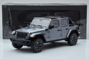 Jeep Wrangler 4xe Srebrn GT Spirit 1:18 GT419 Smola – slika 6 od 6