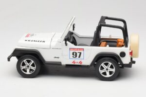 Jeep Wrangler Rallye #97 Bež Solido 1:18 9012 Kovina – slika 3 od 6
