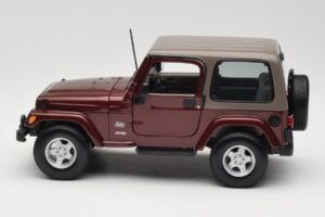 Jeep Wrangler TJ Sahara Rdeč Maisto 1:18 31662 Kovina – slika 4 od 8