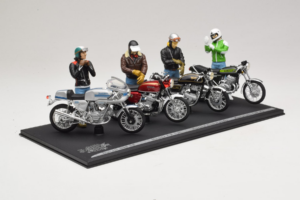 Joe Bar Team Zbirka s Figurami Solido 1:18 5008 Kovina – slika 2 od 4