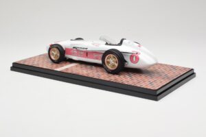 Watson Roadster #8 P. Flaherty John Zink Racing Indianapolis 500 Winner 1956 Carousel 1 1:18 143000 Kovina – slika 5 od 6