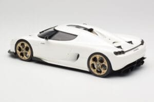 Koenigsegg CC850 Crystal White GT Spirit 1:18 GT903 Smola – slika 5 od 6