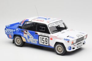 Lada 2105 VFTS #159 E. Tumalevicius 1000 Lakes Rally 1987 IXO 1:18 18RMC181B Kovina – slika 4 od 6