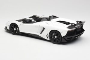 Lamborghini Aventador J Bel AUTOart 1:18 74674 Kovina – slika 7 od 8