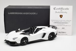Lamborghini Aventador J Bel AUTOart 1:18 74674 Kovina – slika 8 od 8