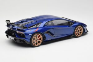 Lamborghini Aventador SVJ Moder GT Spirit 1:18 GTS18512BL Smola – slika 2 od 6