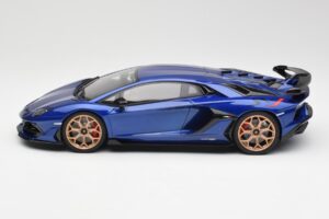 Lamborghini Aventador SVJ Moder GT Spirit 1:18 GTS18512BL Smola – slika 3 od 6