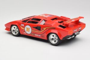 Lamborghini Countach Rdeč Bburago 1:18 3047 Kovina – slika 7 od 8