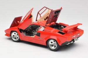 Lamborghini Countach Rdeč Bburago 1:18 3047-M1 Kovina – slika 5 od 8