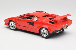 Lamborghini Countach Rdeč Bburago 1:18 3047-M1 Kovina – slika 7 od 8