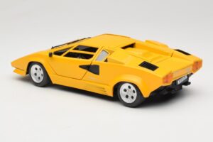 Lamborghini Countach TC Rumen Tonka 1:18 09035-R1 Kovina – slika 7 od 8