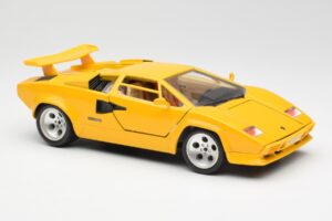 Lamborghini Countach Rumen Bburago 1:18 3037 Kovina – slika 6 od 8