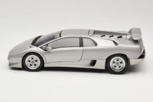 Lamborghini Diablo Srebrn AUTOart 1:18 70071 Kovina – slika 4 od 8