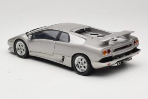 Lamborghini Diablo Srebrn AUTOart 1:18 70071 Kovina – slika 7 od 8