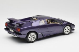 Lamborghini Diablo Vijolična Maisto 1:18 3028 Kovina – slika 3 od 8