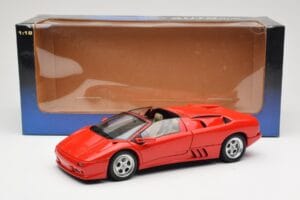 Lamborghini Diablo Roadster Rdeč AUTOart 1:18 70091 Kovina – slika 8 od 8