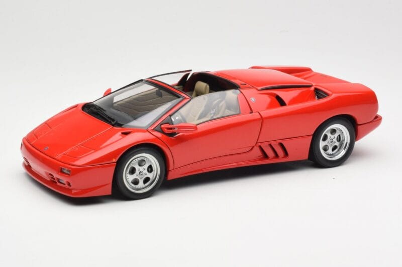 Lamborghini Diablo Roadster Rdeč AUTOart 1:18 70091 Kovina