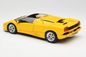Lamborghini Diablo Roadster Rumen AUTOart 1:18 70092 Kovina – slika 7 od 8