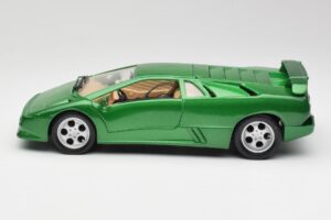 Lamborghini Diablo SE Zelen Maisto 1:18 50303 Kovina – slika 4 od 8