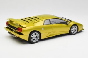 Lamborghini Diablo SE30 Anniversary Edition Rumen Spyder AUTOart 1:18 79157 Kovina – slika 3 od 8