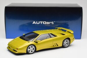 Lamborghini Diablo SE30 Anniversary Edition Rumen Spyder AUTOart 1:18 79157 Kovina – slika 8 od 8