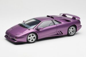 Lamborghini Diablo SE30 Jota Metallic Vijolična AUTOart 1:18 79142 Kompozit