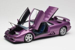 Lamborghini Diablo SE30 Anniversary Edition Metallic Vijolična AUTOart 1:18 79158 Kovina – slika 2 od 8
