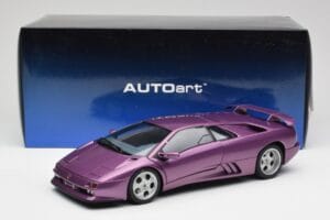 Lamborghini Diablo SE30 Anniversary Edition Metallic Vijolična AUTOart 1:18 79158 Kovina – slika 8 od 8