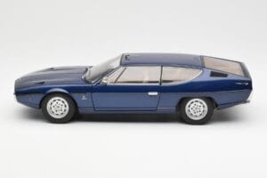 Lamborghini Espada Modra Metallic AUTOart 1:18 74502 Kovina – slika 4 od 8