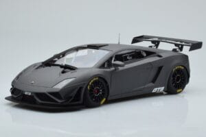 Lamborghini Gallardo GT3 FL2 Temno Siva AUTOart 1:18 81360 Kovina