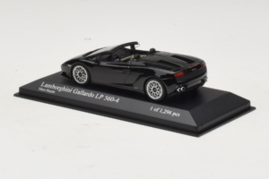 Lamborghini Gallardo LP560-4 Spyder Črn Minichamps 1:43 400103830 Kovina – slika 3 od 5