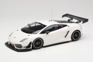 Lamborghini Gallardo LP600+ GT3 Bianco Monocerus Minichamps 1:18 151111102 Kovina