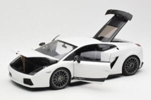 Lamborghini Gallardo Superleggera Monocerus Metallic Bel AUTOart 1:18 74585 Kovina – slika 2 od 8