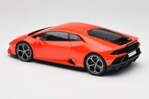 Lamborghini Huracan EVO Arancio Xanto AUTOart 1:18 79214 Kompozit – slika 7 od 8
