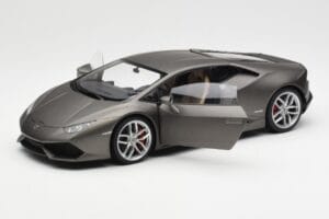 Lamborghini Huracan LP610-4 Siv AUTOart 1:18 74606 Kompozit – slika 2 od 8