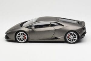 Lamborghini Huracan LP610-4 Siv AUTOart 1:18 74606 Kompozit – slika 4 od 8