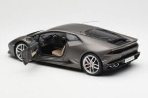 Lamborghini Huracan LP610-4 Siv AUTOart 1:18 74606 Kompozit – slika 5 od 8
