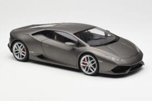 Lamborghini Huracan LP610-4 Siv AUTOart 1:18 74606 Kompozit – slika 6 od 8
