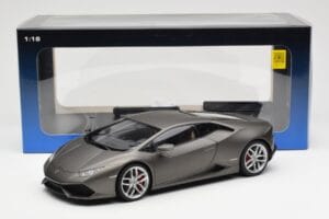 Lamborghini Huracan LP610-4 Siv AUTOart 1:18 74606 Kompozit – slika 8 od 8