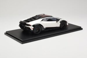 Lamborghini Huracan Sterrato No. 63 Bel TopSpeed 1:18 TS0610 Smola – slika 2 od 6