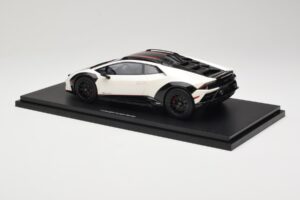 Lamborghini Huracan Sterrato No. 63 Bel TopSpeed 1:18 TS0610 Smola – slika 5 od 6