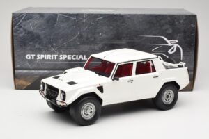 Lamborghini LM002 Bela Kyosho 1:18 GTS18508W Smola – slika 6 od 6