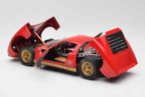 Lamborghini Miura Rdeč Anson 1:18 30302 Kovina – slika 5 od 8