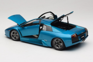 Lamborghini Murcielago 40th Anniversary Verde Artemis AUTOart 1:18 74515 Kovina – slika 5 od 9
