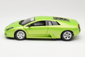 Lamborghini Murcielago Zelen Bburago 1:18 3316-M1 Kovina – slika 4 od 8