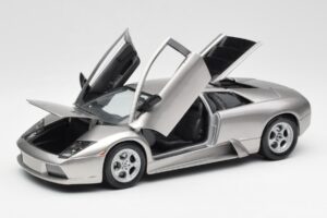 Lamborghini Murcielago Srebrna Maisto 1:18 7450257 Kovina – slika 2 od 8