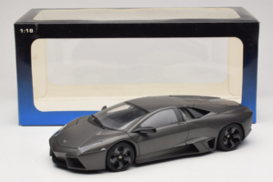 Lamborghini Reventon Matte Grey AUTOart 1:18 74591 Kovina – slika 8 od 8