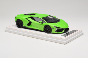 Lamborghini Revuelto Zelena Metallic IVY 1:18 REMC024 Smola – slika 4 od 7