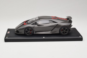Lamborghini Sesto Elemento Matte Black MR Collection 1:18 LAMB054 Smola